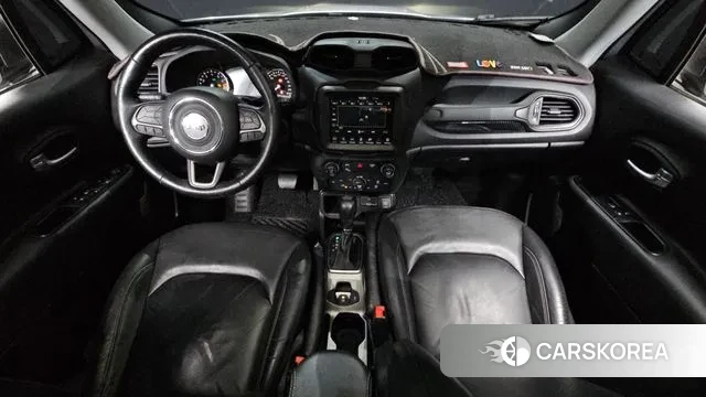 Jeep Renegade id 3703355 из Кореи 17