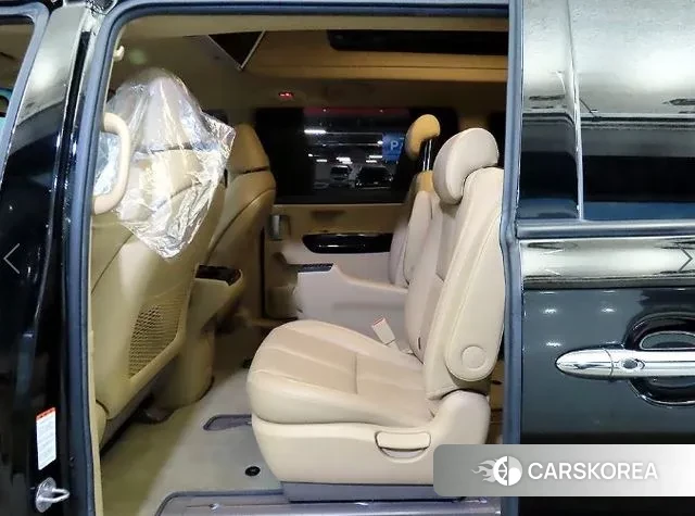 Kia The New Carnival id 3595402 из Кореи 17