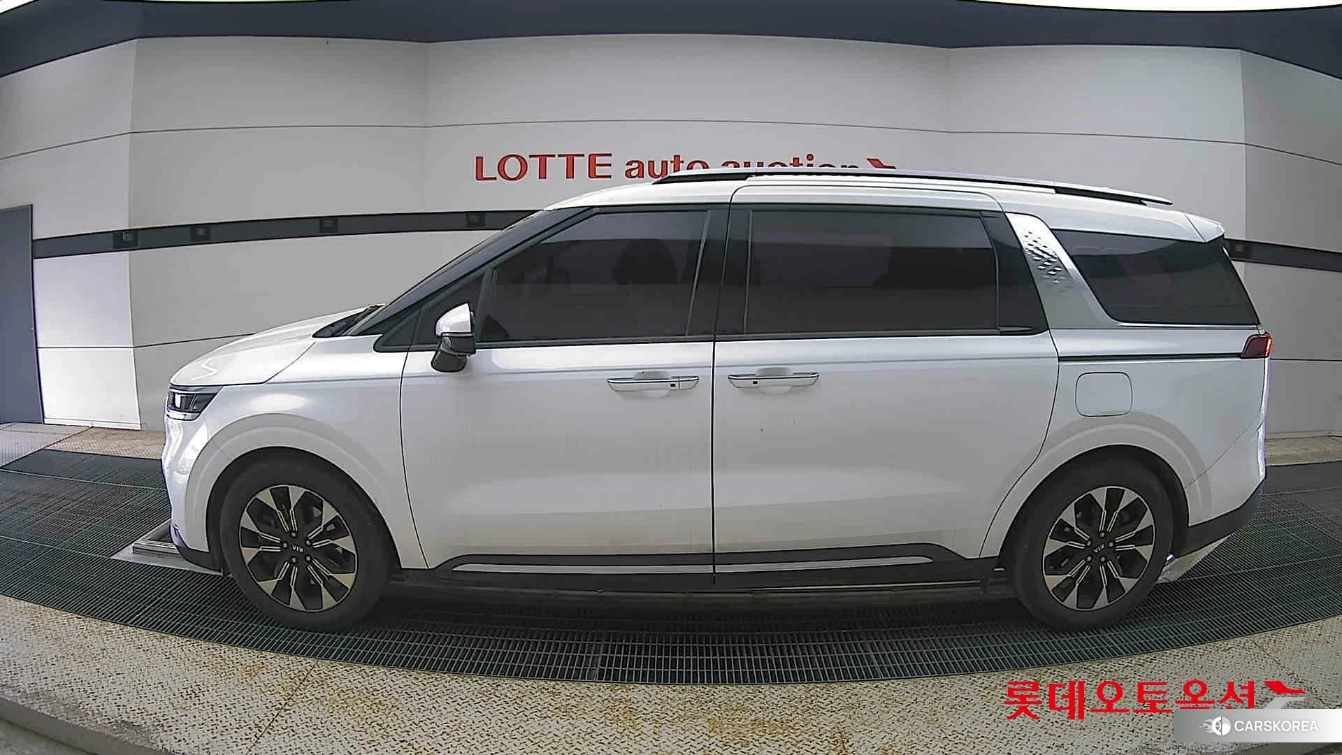 Kia Carnival Limousine id 4289576 из Кореи 35