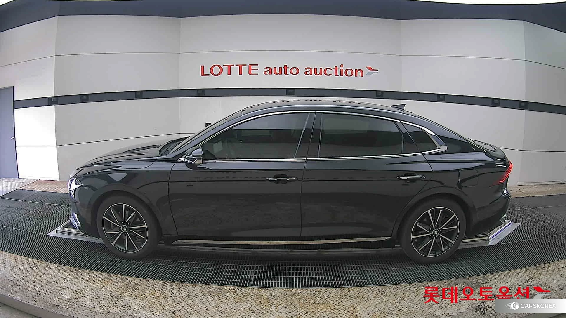 Hyundai Grandeur id 3888365 из Кореи 35