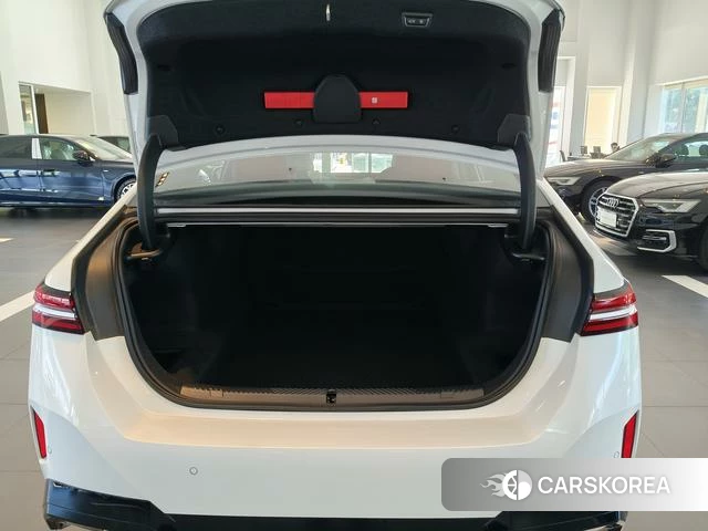 BMW 5 series id 4301626 из Китая 15