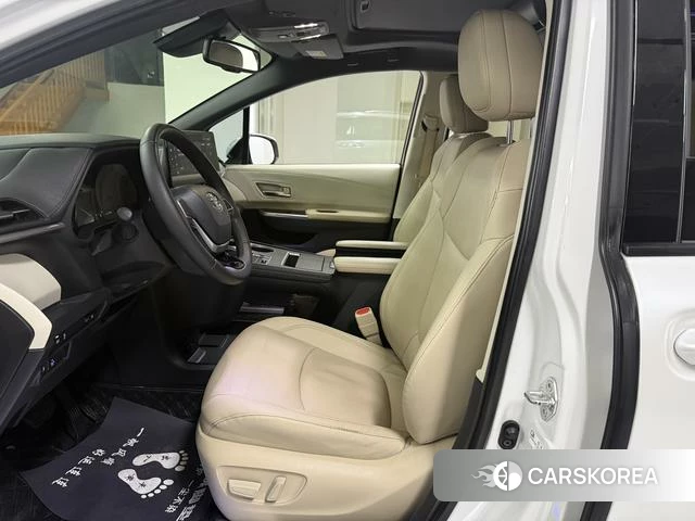 Toyota Saina id 4273652 из Китая 17