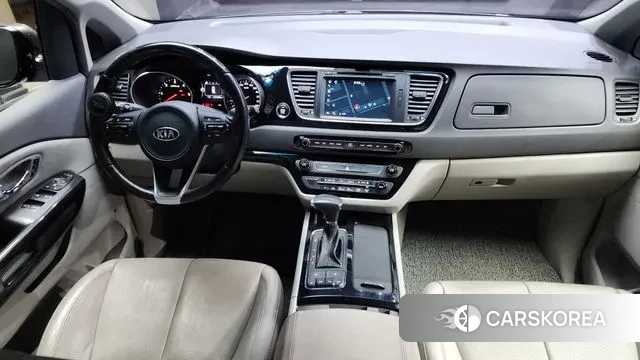 Kia All New Carnival id 3622567 из Кореи 17