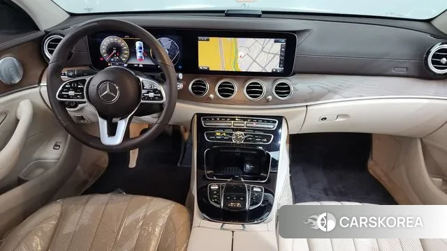 Mercedes-Benz E-Class W213 id 3578149 из Кореи 17