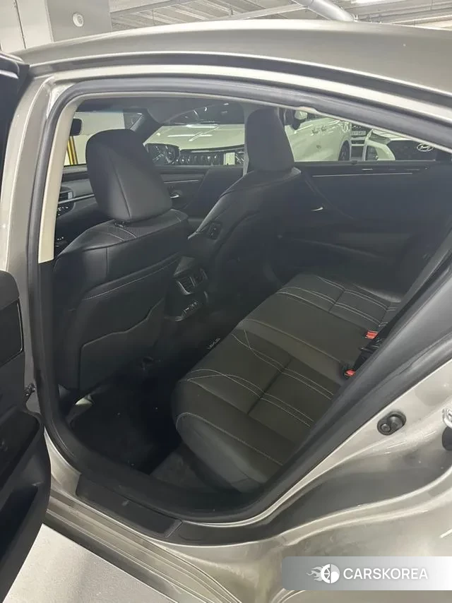 Lexus ES300h 7th generation id 2976084 из Кореи 15