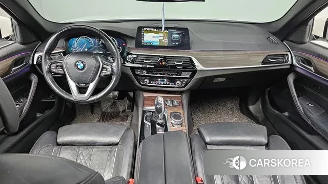 BMW 5 Series (G30) id 3773319 из Кореи 17