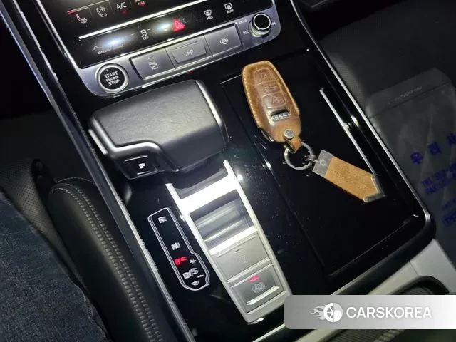 Audi Q8 (4M) id 3669140 из Кореи 9