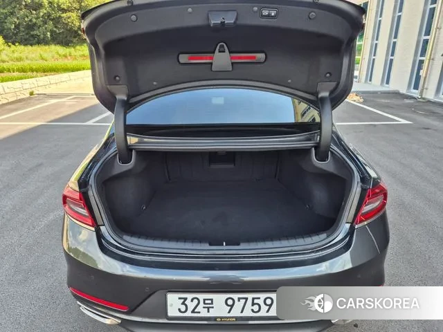 Hyundai Grandeur IG id 3112436 из Кореи 17