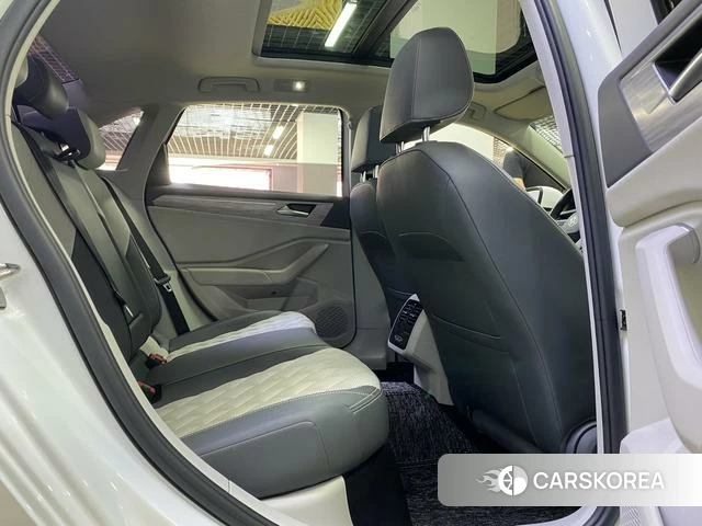 Volkswagen Sagitar id 4290805 из Китая 17