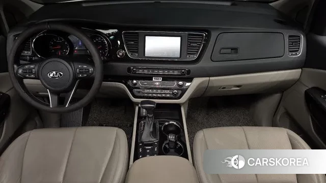 Kia The New Carnival id 3723413 из Кореи 17