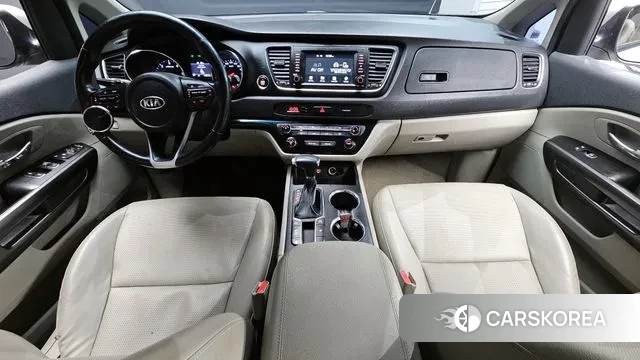 Kia The New Carnival id 3742820 из Кореи 17