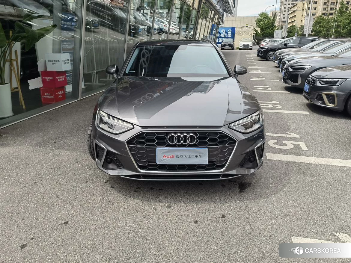 Audi A4L id 4486111 из Китая 7
