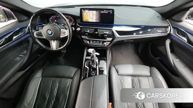 BMW 5 Series (G30) id 3833695 из Кореи 17