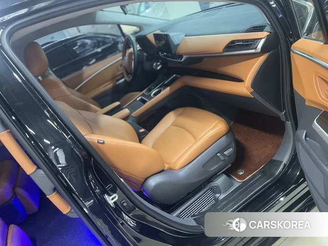 Toyota Saina id 4260659 из Китая 17
