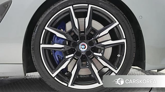 BMW 8 Series (G15) id 3839091 из Кореи 17