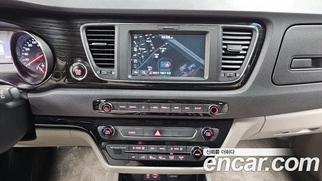 Kia The New Carnival id 2566348 из Кореи 17