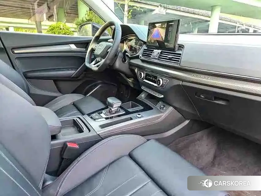 Audi Q5L id 4629784 из Китая 11