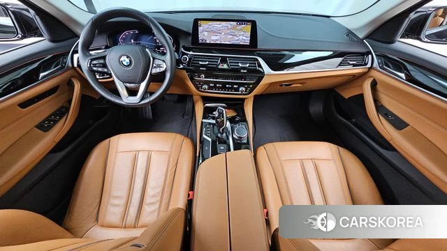 BMW 5 Series (G30) id 4325166 из Кореи 31