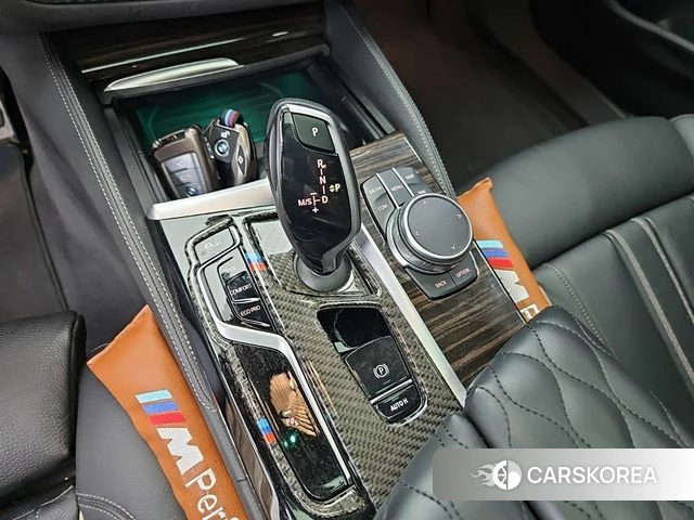 BMW 5 Series (G30) id 4745573 из Кореи 15