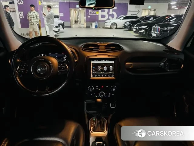 Jeep Renegade id 3283742 из Кореи 17