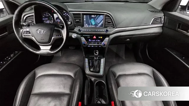 Hyundai Avante AD id 3563387 из Кореи 17