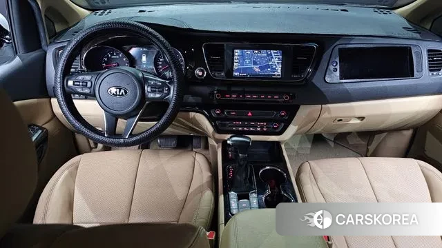 Kia The New Carnival id 3039140 из Кореи 17