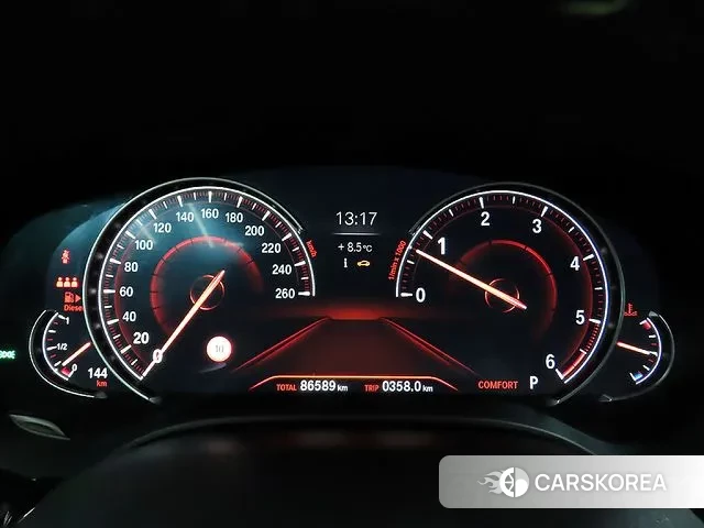 BMW 5 Series (G30) id 3469943 из Кореи 17