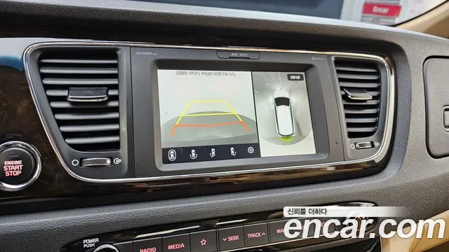 Kia The New Carnival id 2759385 из Кореи 17