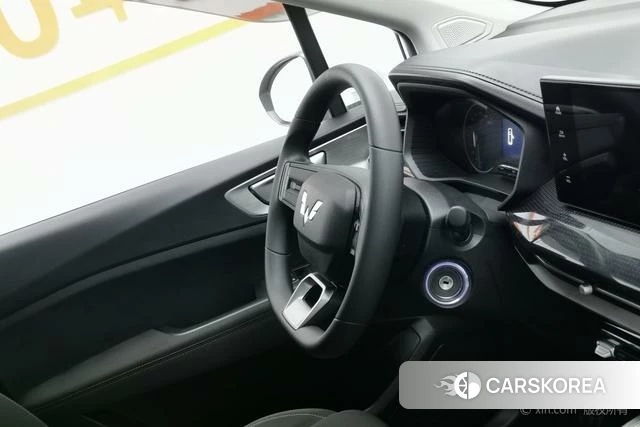 Wuling Automobile Wuling Jiachen id 4254585 из Китая 21