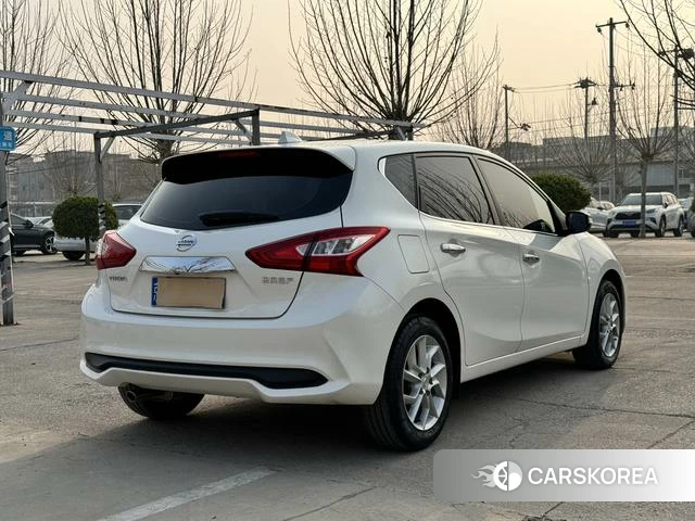 Nissan TIIDA id 4276305 из Китая 19