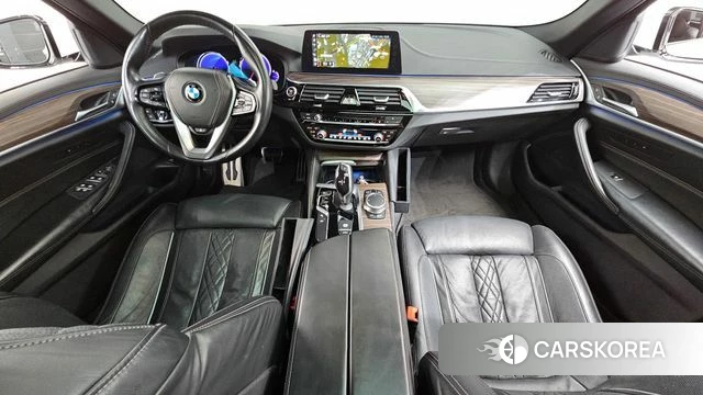 BMW 5 Series (G30) id 3854037 из Кореи 17