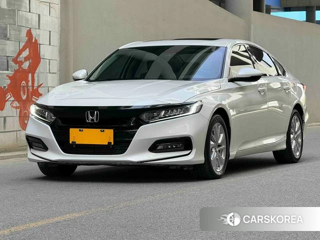 Honda Accord id 4213449 из Китая 8