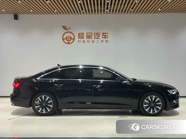 Audi A6L id 4314493 из Китая 13
