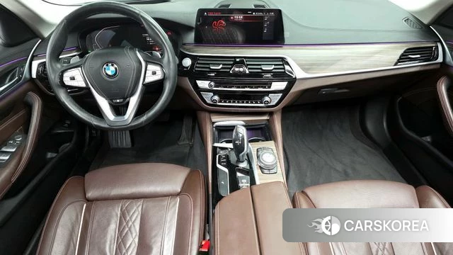 BMW 5 Series (G30) id 4410598 из Кореи 28