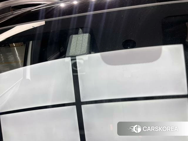 Mercedes-Benz GLB id 4290996 из Китая 34