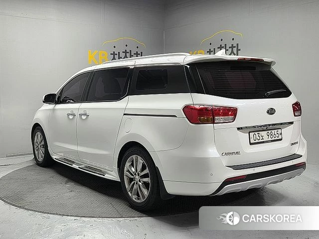 Kia All New Carnival id 4733098 из Кореи 17
