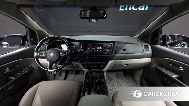 Kia The New Carnival id 3778954 из Кореи 17