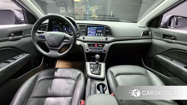 Hyundai Avante AD id 3499954 из Кореи 17