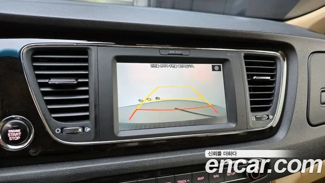 Kia The New Carnival id 2760212 из Кореи 17