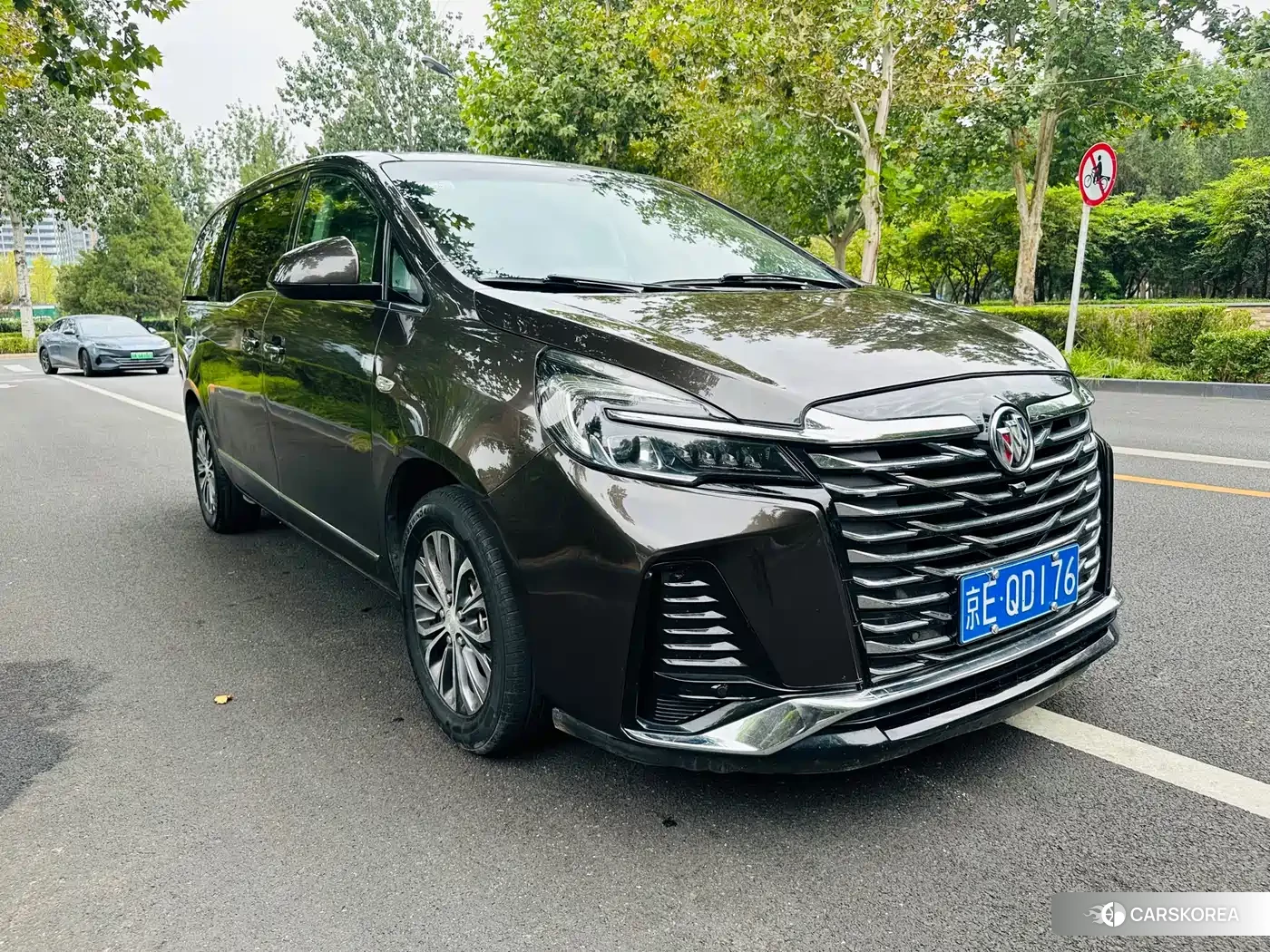 Buick GL8 id 4565403 из Китая 25