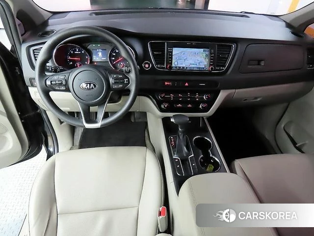 Kia The New Carnival id 4587330 из Кореи 17