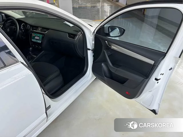 Skoda Octavia id 4241928 из Китая 11