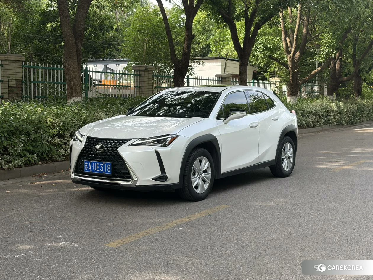 Lexus UX id 4440983 из Китая 8
