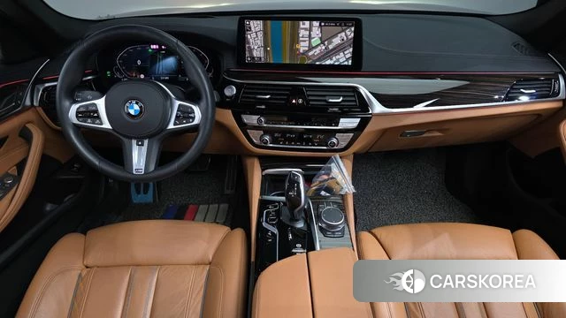 BMW 5 Series (G30) id 4355913 из Кореи 29