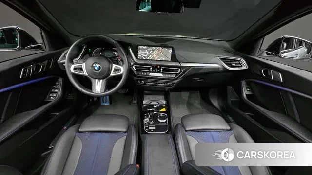 BMW 1 Series (F40) id 3016366 из Кореи 17