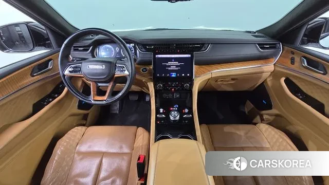 Jeep Grand Cherokee (WL) id 3503821 из Кореи 17