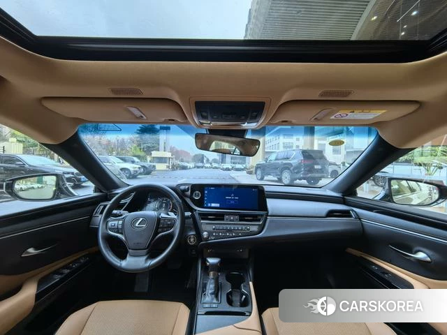 Lexus ES id 4277095 из Китая 14