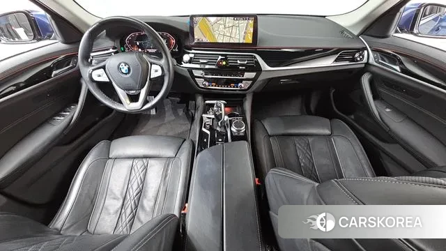 BMW 5 Series (G30) id 3626168 из Кореи 17