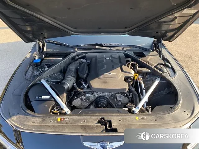 Genesis G90 id 3646989 из Кореи 17