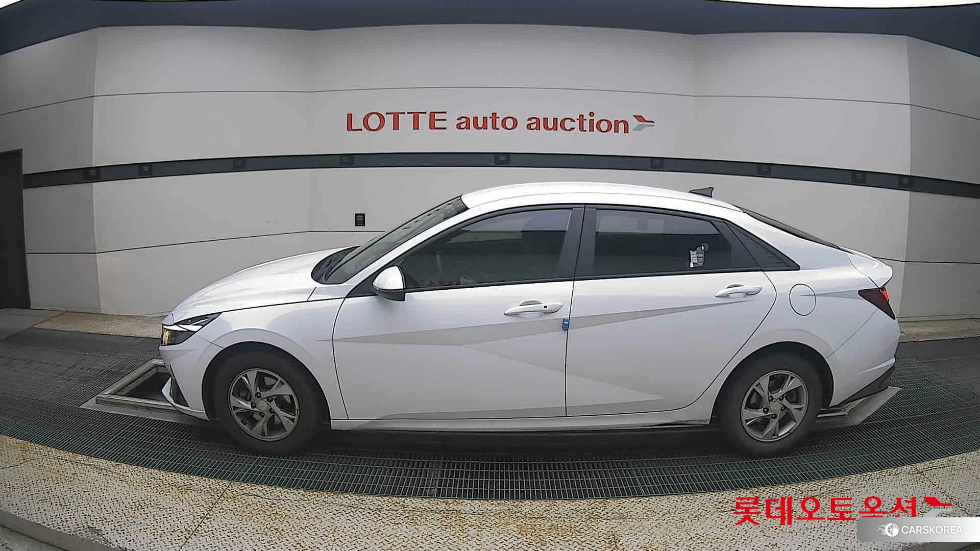 Hyundai Avante id 4902381 из Кореи 33